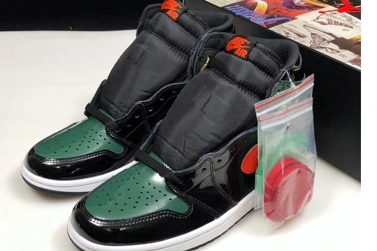 Family 'Art OG  Retro and Air Friends 1 AV3905 038 AV3905 High Basel' SoleFly Jordan 038 x 0811